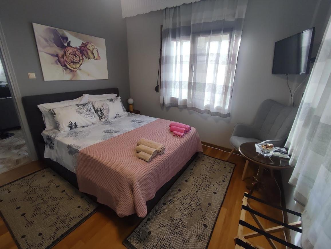 Myron & Gabby'S House Διαμέρισμα Μονεμβασιά Δωμάτιο φωτογραφία